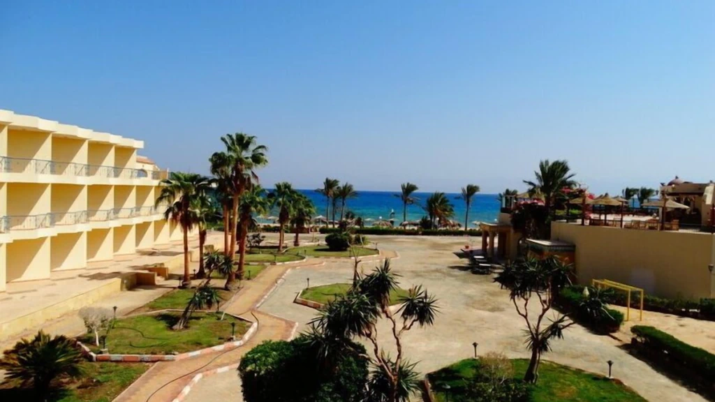 الفندق لابلايا بيتش ريزورت - طابا